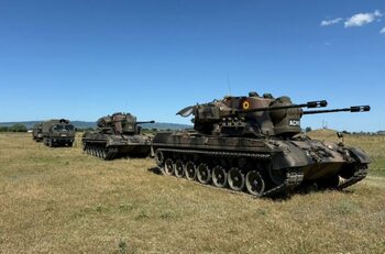 România se înarmează: MApN cumpără sute de mii de arme NATO și lansează producția unui nou blindat