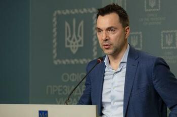 Arestovici: „Invitația lui Putin către Zelensky, o șansă unică pe care politicienii ucraineni o vor pierde din (…)