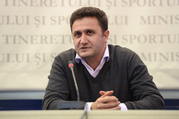 George Cosac, schimbare de strategie în perspectiva partidei cu Paraguay din Cupa Davis: „Mergem pe mâna puștilor”. (…)