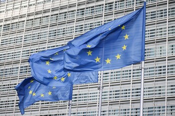 Comisia Europeană pregătește o restructurare majoră a aparatului administrativ