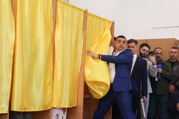 George Simion candidează pentru un nou mandat de președinte al partidului extremist AUR la congresul din 30 noiembrie