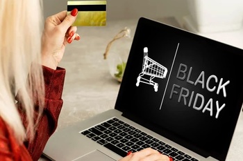 Românii au dat „click” masiv de Black Friday: topul comenzilor record