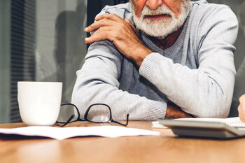 Au apărut primele cifre cu contribuţiile pensionarilor la sănătate: 400 de milioane de lei a strâns Casa de (…)