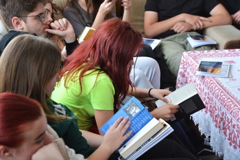 Oradea se alătură „Mișcării pentru lectură” prin evenimentul „Raftul traducătorului”