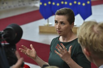 Una din două femei din Groenlanda, victima contracepţiei forţate / În anii 1970 peste 4000 de femei au fost supuse (…)