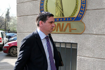 Marius Isăilă, fost senator PSD, a fost reținut de DNA pentru cumpărare de influență la MApN