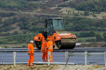 Restricții de trafic pe DN1 ca urmare a unor lucrări la infrastructura rutieră