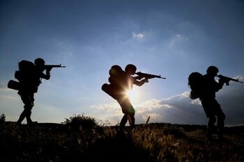 Un militar britanic și-a pierdut viața în Ucraina în timpul unui test de armament