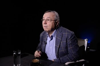 Ion Cristoiu: „Demisionînd prea tîrziu, Dragoș Anastasiu a reușit să-și pună în cap nu doar opinia publică, ci și să (…)