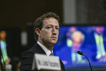 Mark Zuckerberg și conducerea Meta dați în judecată de acționari. Se cer despăgubiri uriașe