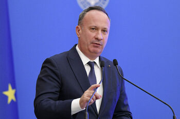 Adrian Câciu îl acuză pe Radu Miruță de neglijență, conflict de interese și lipsă de reacție la criza Lukoil