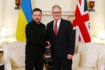 Premierul britanic Keir Starmer se va întâlni luni cu președintele Zelenski la Londra