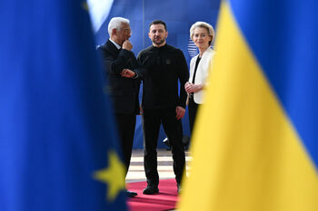 Europa se mobilizează pentru Ucraina înaintea întâlnirii Trump-Putin