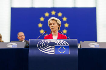 Ursula von der Leyen a supraviețuit votului de neîncredere în conducerea Comisiei Europene