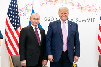 Trump anunță „progrese semnificative” după convorbirea cu Putin. Posibilă întâlnire la Budapesta