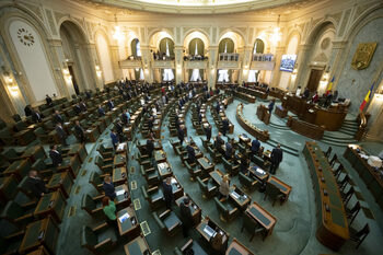 Senatul adoptă tacit eliminarea CASS pentru mame și pentru veteranii de război