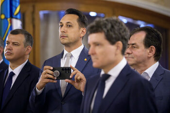 „Absolut indecent”! Vlad Gheorghe îi cere premierului Bolojan să limiteze cheltuielile din campania electorală