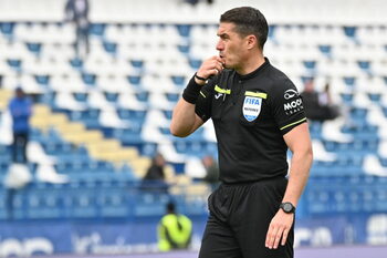 Istvan Kovacs va arbitra meciul Slovacia – Irlanda de Nord, din preliminariile Cupei Mondiale 2026