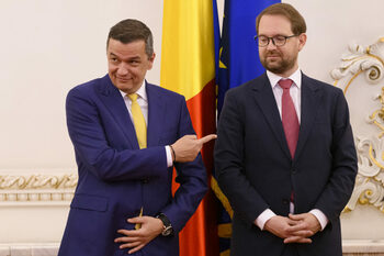 Grindeanu și Fritz, schimb de replici la TV. Grindeanu: Există majoritate și fără USR. Fritz: Înțepăturile sunt o (…)