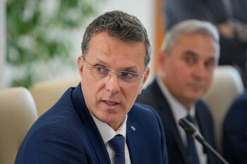 Ionuț Moșteanu, întâlnire cu Secretarul Adjunct NATO. Care a fost agenda discuțiilor