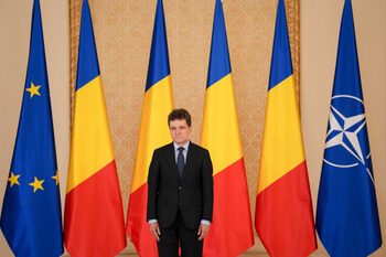 Nicușor Dan, mesaj de Ziua Drapelului Național: Aducem un omagiu celor care au apărat acest simbol