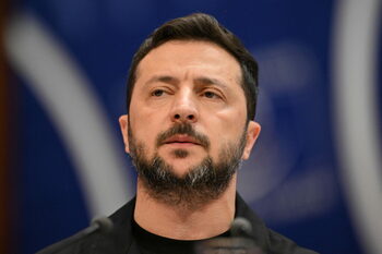 Zelenski și Kellogg au discutat la Kiev despre apărarea aeriană și achizițiile de arme