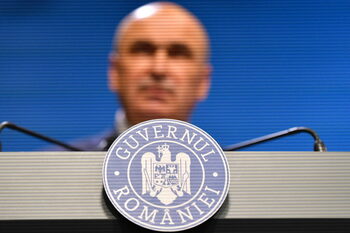 Premierul Bolojan: „Nicio reducere de cheltuieli nu se va face cu aplauze”