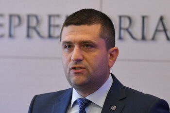 Radu Miruţă: România îşi câştigă respectul prin lucruri concrete, nu prin vorbe