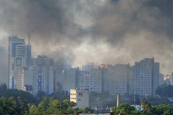 Războiul din Ucraina, ziua 1230. Noi atacuri cu sute de drone / Zelenski afirmă că acordurile cu SUA și Europa vor (…)