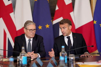 BBC: Marea Britanie va începe returnarea migranţilor în Franţa în câteva săptămâni