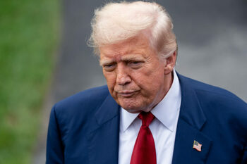 Sondaj: Peste jumătate dintre americani nu au încredere în Trump privind Războiul din Ucraina