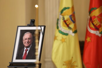 Toți oamenii președintelui. Cei trei mari ABSENȚI în ziua funeraliilor lui Ion Iliescu, primul șef de stat al (…)