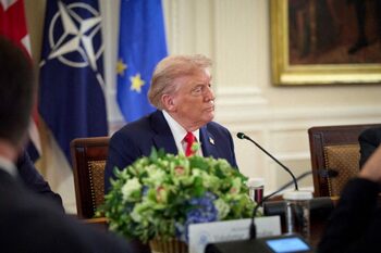 Donald Trump anunță că SUA au atacat o ambarcațiune cu droguri plecată din Venezuela
