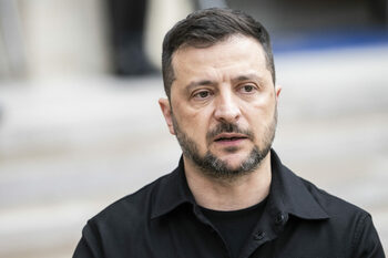 După ce primarul Odesei și-a pierdut cetățenia ucraineană, Zelenski anunță că orașul va fi pus sub administrație (…)
