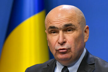 Bolojan amenință: „Dacă predomină atacurile și jignirile, e greu ca după alegeri lucrurile să fie bine”