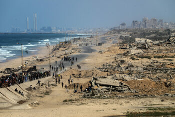 SUA vor să construiască noi locuințe pentru palestinieni în Gaza, dar experții spun că planul riscă să accentueze (…)