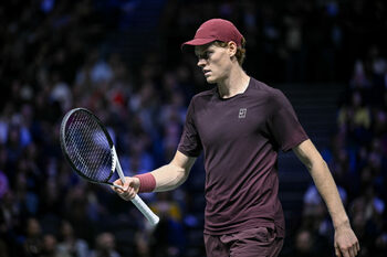 Sinner câștigă din nou Turneul Campionilor. Victorie în două seturi cu Alcaraz