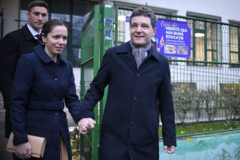 Motivul real pentru care Mirabela Grădinaru nu a votat. Răspunsul bizar oferit de Nicușor Dan