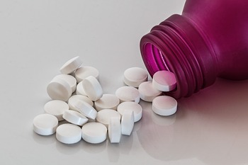 CNAS: „Pacienții nu vor suporta costuri suplimentare de sute de lei pe lună pentru medicamentele compensate”