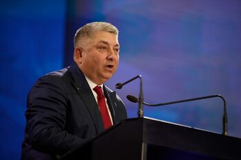 Scandal în PNL, după Congres: Șeful CJ Cluj acuză „cooperativa trădătorilor” și îndeamnă la revoltă. Cine sunt (…)