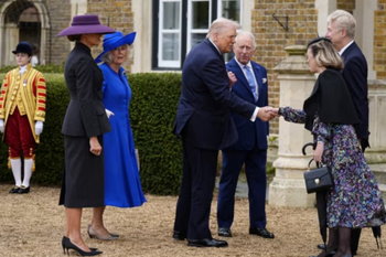 Ce ascunde cu cu adevărat a doua vizită de stat a lui Trump în Marea Britanie. Președintele SUA a fost fascinat (…)