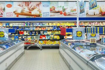 Ce conţine brânza telemea Milbona din Lidl? Ingredientele surpriză: „Mi s-a zburlit pielea pe mine”