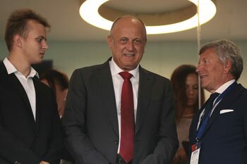 „Zero euro cheltuiți. Ciudat!”. Ce notă a primit Dan Șucu de la italieni după ce n-a băgat niciun ban pentru (…)