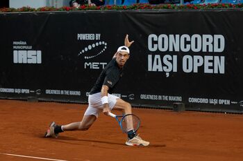 Ieșeanul Cezar Crețu, eliminat în primul tur la Concord Iași Open. Sebastian Gima a trecut de faza calificărilor și (…)