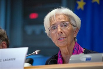 Christine Lagarde avertizează că folosirea activelor ruseşti îngheţate pentru împrumuturi către Ucraina este (…)