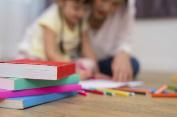 De ce limba română trebuie predată ca o limbă străină copiilor din diaspora. Profesorii atrag atenţia: „Riscă să fie (…)