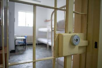 Liderul Sindicatului Europol, despre breşa majoră de securitate din penitenciare: S-a încercat muşamalizarea acestui (…)