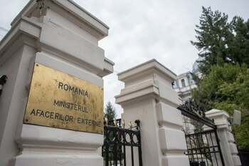 Ministerul de Externe va include clauze specifice, legate de imaginea României, în parteneriatele cu instituţii (…)