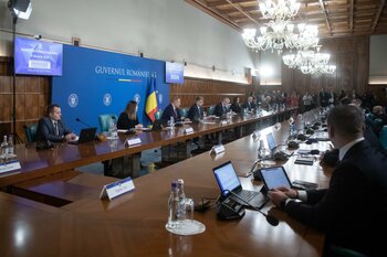 EXCLUSIV Ce restricții îi așteaptă pe funcționarii publici care vor joburi în sectorul privat: 12 luni de (…)