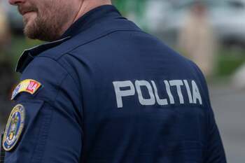 Accident rutier provocat de un poliţist care ar fi fost băut, în Constanța / Două femei au fost rănite ușor